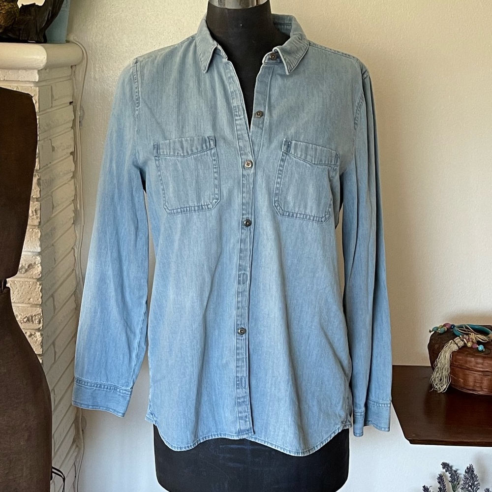 J. Jill Denim Shirt size Medium
